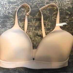 Nude Aerie Convertible Bra.Never worn w/ some tags